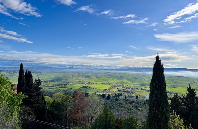 Historical home 3 bedroom 2 bath in Western Tuscany with magnificent views