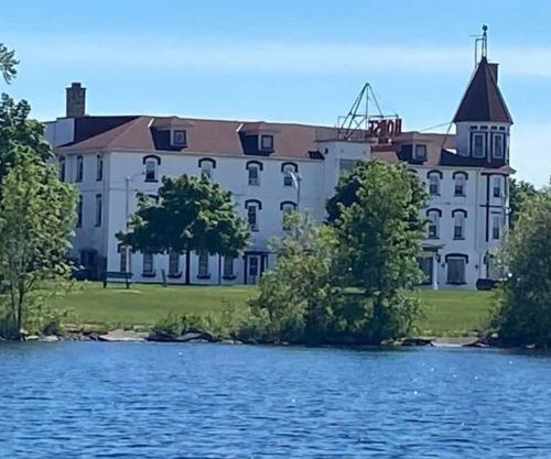 Historical Hotel - House of Ludington