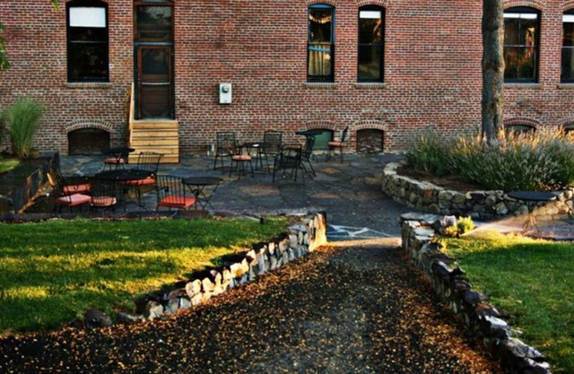 History and Nature Awaits! 4 Comfortable Units, Comes w/ Free Parking Onsite!