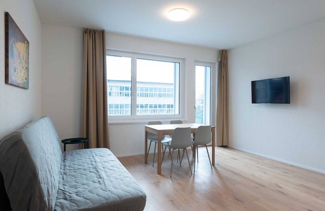 Hitrental Letzigrund Apartments