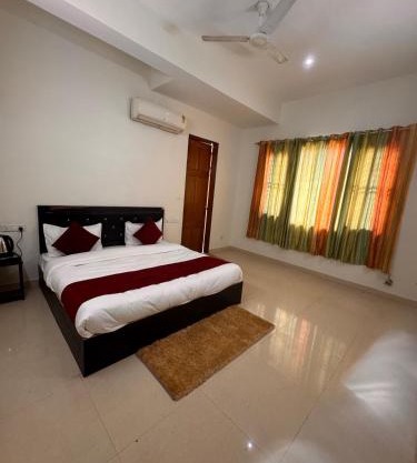 HL Grand Hotel