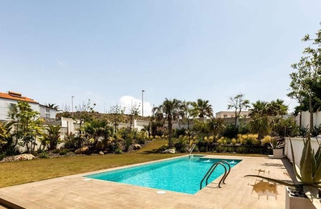 Casa de vacaciones Villa Castillo con vistas al mar, piscina, terrazas y Wi-Fi