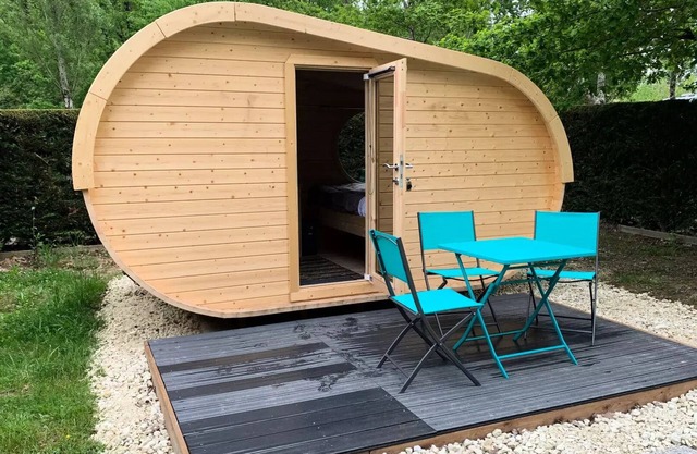 Hobbit Kabine 3 Personen ohne Sanitär Klimaanlage