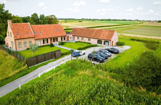 Hoeve Welgelegen - a luxurious vacation home in a unique setting