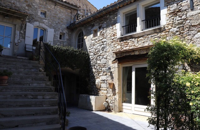 Casa rural de 60m2, totalmente reformada.