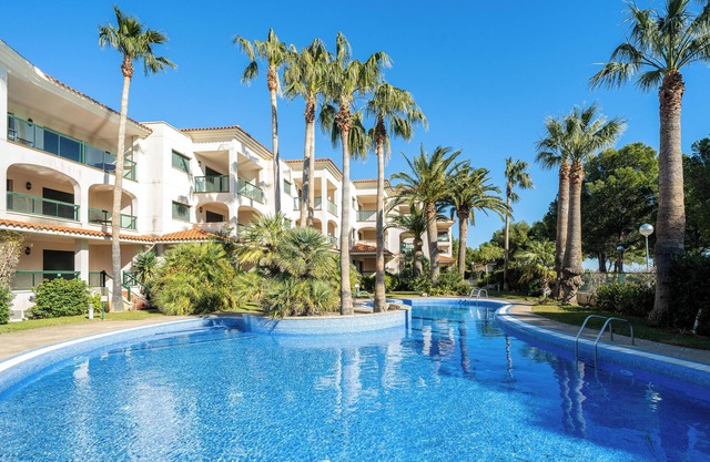 Holdiday Apartamento 'Costa Linda 1' con vistas al mar, piscina y Wi-Fi