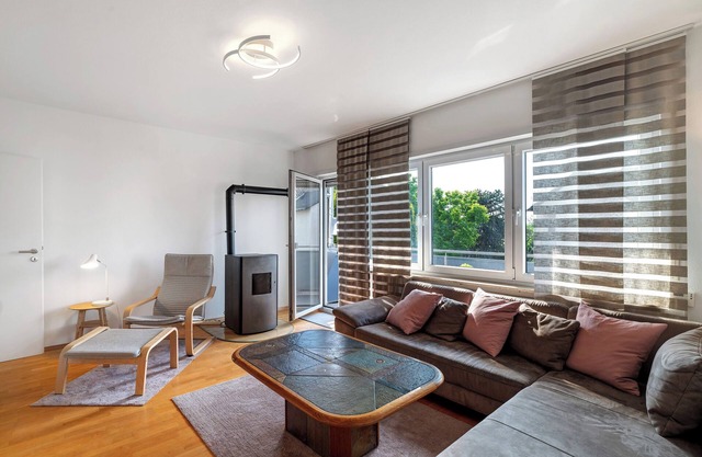 Apartamento 'Am Storchennest' con balcón y Wi-Fi