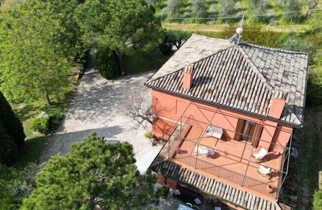 Casa de vacaciones en San Giovanni in Marignano con jardín