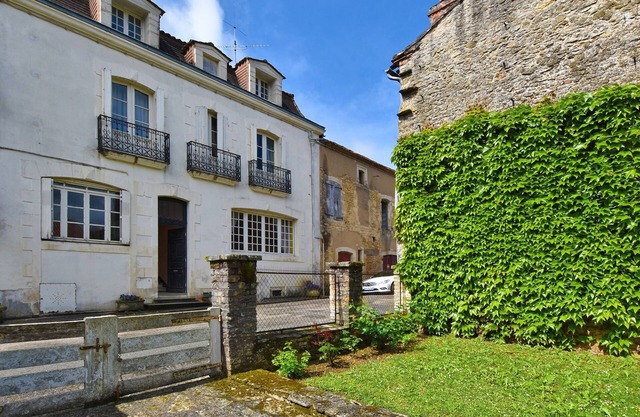Casa de vacaciones cerca de un jardín privado