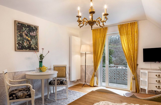 Apartamento 'Veilchen' con jardín compartido, balcón y Wi-Fi