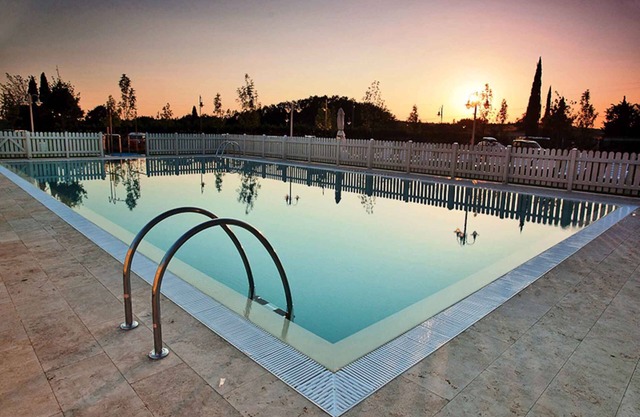 Apartamento vacacional con piscina al aire libre