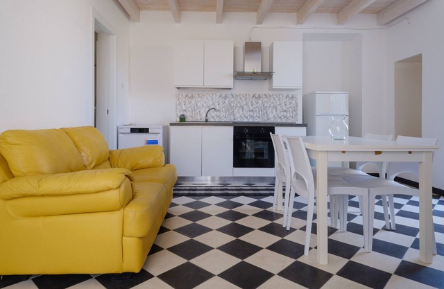 Apartamento vacacional Marina 1 con balcón, terraza descubierta y Wi-Fi
