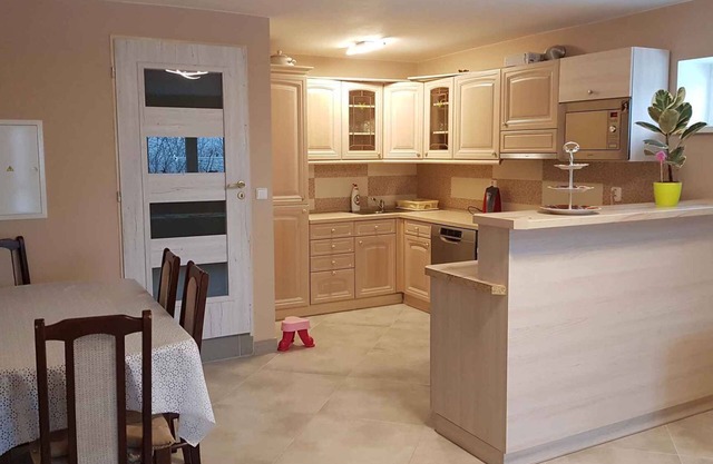 Apartamento vacacional con alquiler de esquís
