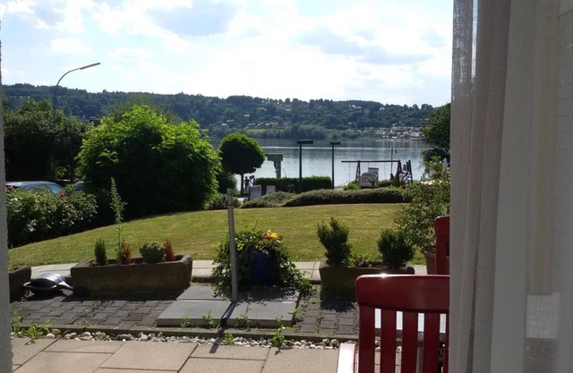 Apartamento 'Ferienwohnung Scheid' con vistas al lago, terraza privada y Wi-Fi