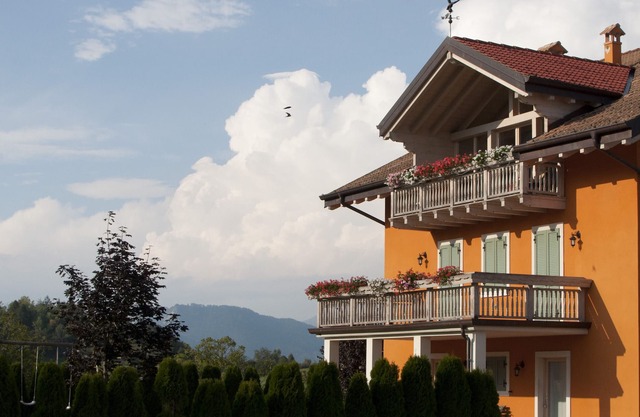 Apartamento vacacional Agritur Agribaldo Genziana con vistas a la montaña, terraza y Wi-Fi