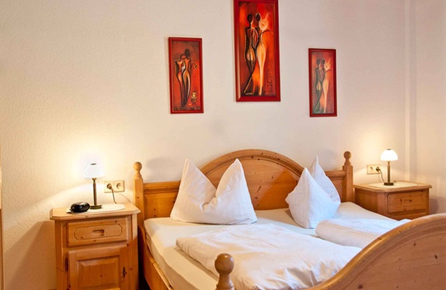 Apartamento vacacional 'Apfelblüte' con vistas a la montaña, piscina comunitaria y wifi