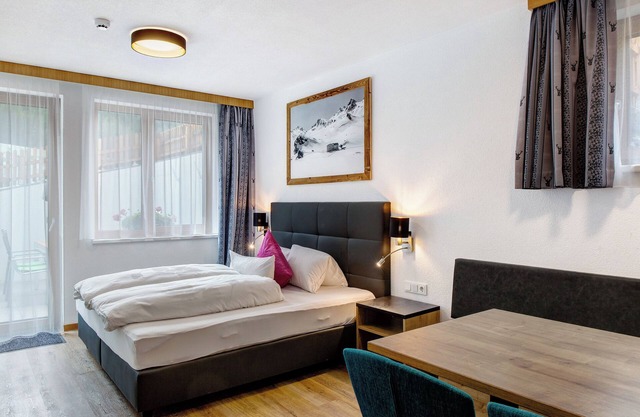 Apartamento vacacional 'Ballunspitze' con vistas a la montaña, terraza comunitaria y Wi-Fi