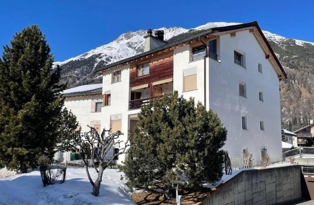 Holiday apartment Bever for 6 persons with 3 bedrooms - Holiday apartment