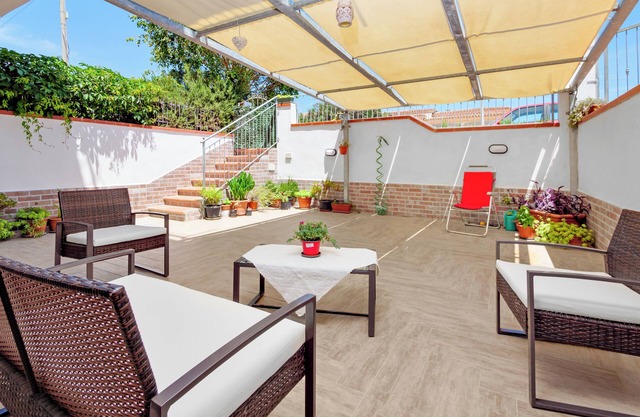 Apartamento vacacional "Caterina" con terraza compartida y Wi-Fi