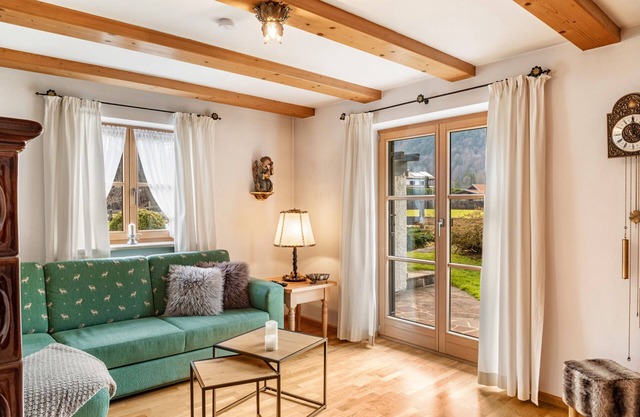 Apartamento vacacional "Frühholz - Wank" con vistas a la montaña, terraza privada y Wi-Fi