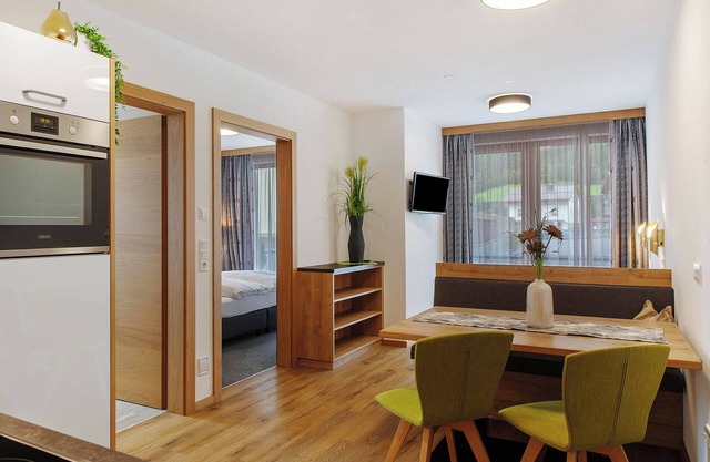 Apartamento vacacional 'Greitspitze' con vistas a la montaña, terraza comunitaria y Wi-Fi