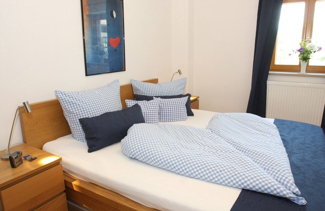 Apartamento "Hochgern" para 1 a 4 personas, con un gran balcón cubierto y vistas a la montaña