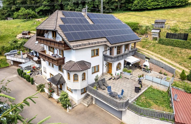 Apartamento vacacional "Haus Weber" con vistas a la montaña, terraza compartida y Wi-Fi