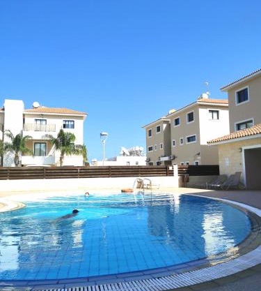 Holiday apartment in Kyklades Complex with gym&pool