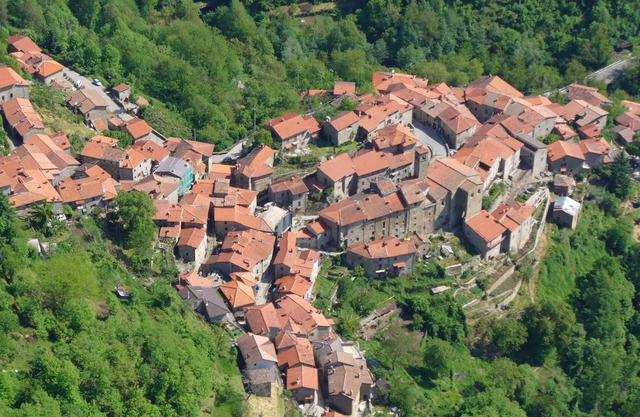 Holiday apartment in the medieval old town