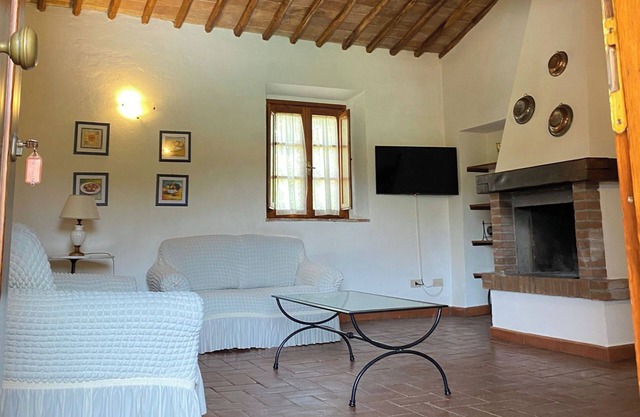 Apartamento vacacional 'Agriturismo Il Canneto' con piscina compartida y Wi-Fi