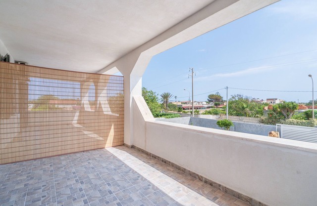 Apartamento vacacional "La Tonnara" con vistas al mar, terraza privada y aire acondicionado