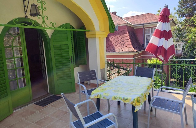 Apartamento vacacional cerca del puerto deportivo
