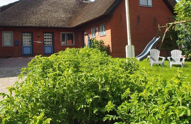 Holiday apartment Ockholm for 1 - 4 persons with 2 bedrooms - Holiday apartment in one or multi-fami