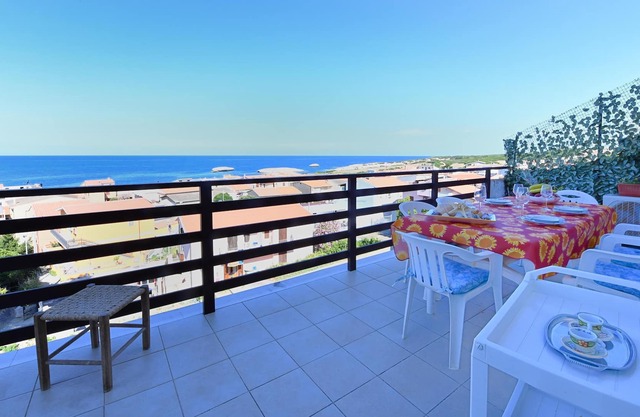Apartamento Panorama Blu cerca de la playa con vistas al mar, terraza descubierta y Wi-Fi