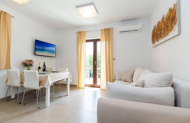 Apartamento de vacaciones Poreč para 1 - 4 personas con 2 dormitorios - Apartamento en casa unifamil
