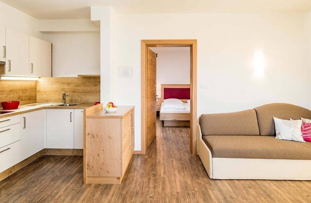 Apartamento vacacional 'Rasnerhof Ferienwohnung Talblick' con vistas a la montaña, balcón y Wi-Fi