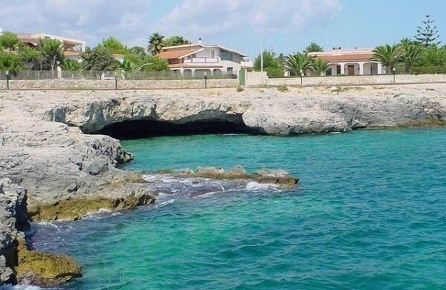 Holiday apartment Siracusa for 1 - 4 persons with 3 bedrooms - Twin house