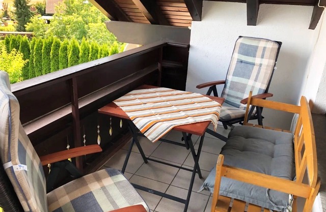 Apartamento Tannhausen con jardín privado, balcón y wifi