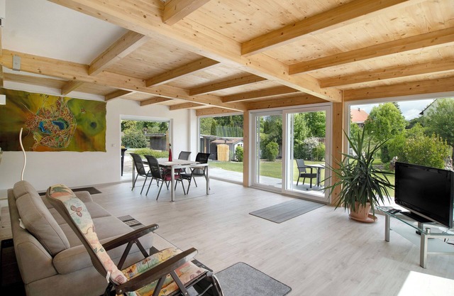 Apartamento 'Urbach 19' con terraza privada, jardín compartido y Wi-Fi
