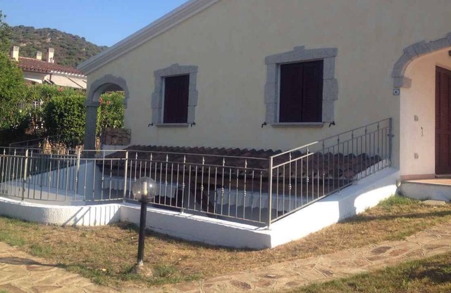 Holiday apartment with three rooms with 6 beds in the basement