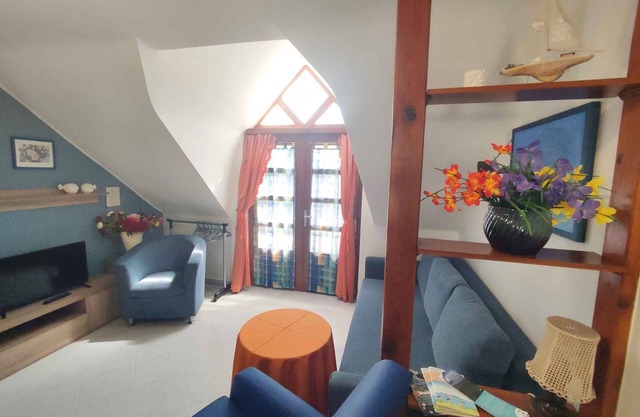 Holiday apartment with balcony, WiFi and air conditioning