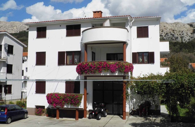 Holiday apartment with balcony