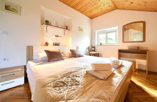 Apartamento vacacional con tres dormitorios