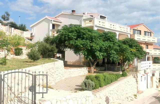 Apartamento de vacaciones Zubovici para 1 - 12 personas con 5 dormitorios - Casa adosada