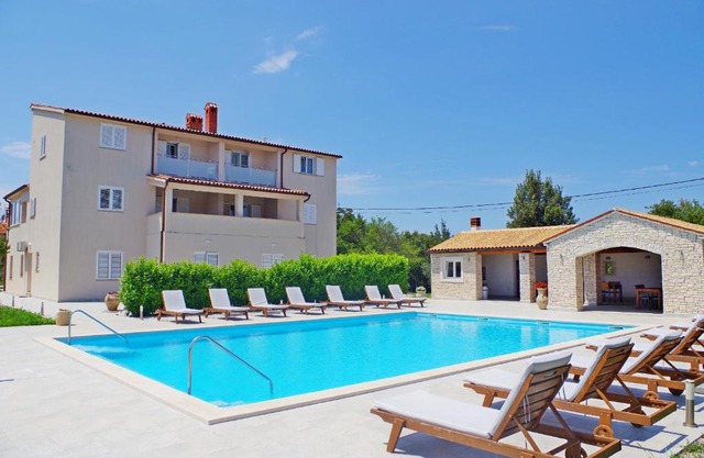 Holiday apartments in house Sanja