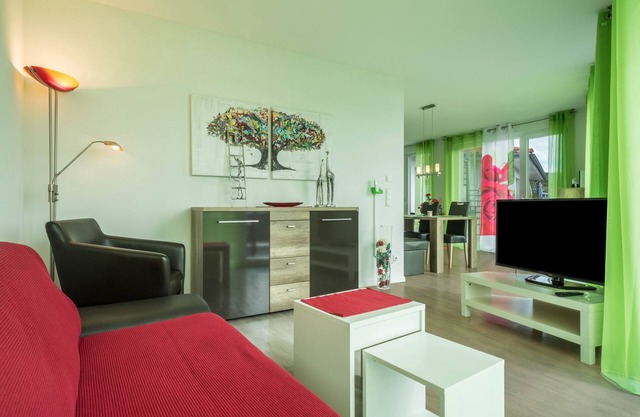 Apartamento vacacional "Rose" con gran balcón con vistas al lago, Wi-Fi y televisión