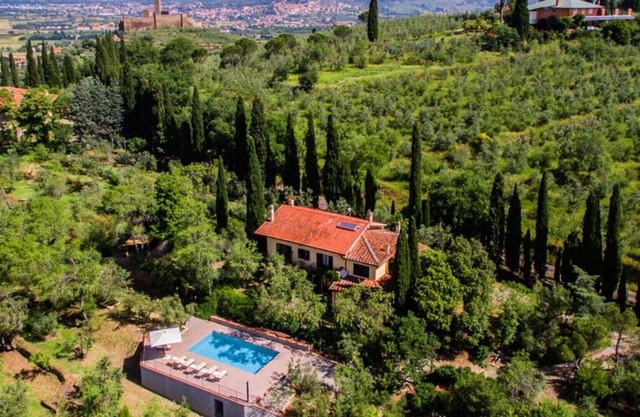 Holiday house Castiglion Fiorentino for 1 - 11 persons with 4 bedrooms - Holiday home