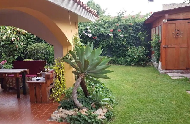 Casa Telly cerca de la playa con jardín, terraza cubierta y Wi-Fi
