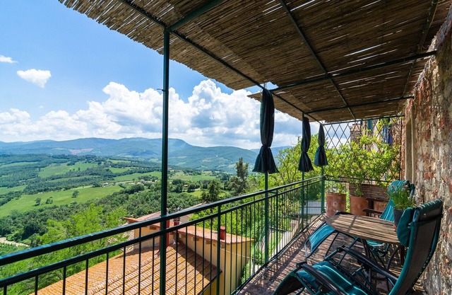 Casa en Montecastelli con vistas al río