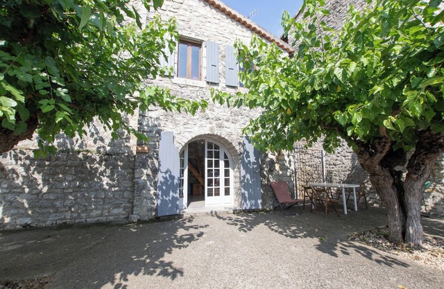 Casa de vacaciones 'Gite De L'écurie' con aire acondicionado